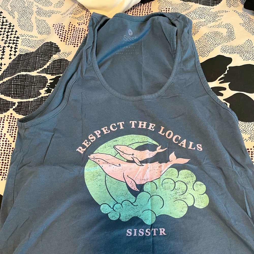Grey graphic tank top size extra small